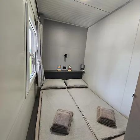 Big Berry Kolpa - Merryberry Mobile House Vikendica *