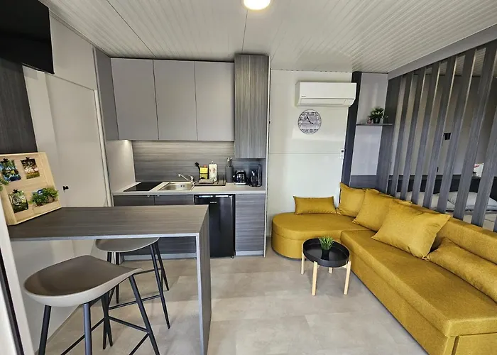 Big Berry Kolpa - Merryberry Mobile House * Metlika