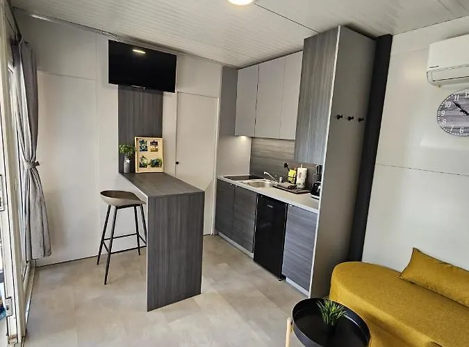 Big Berry Kolpa - Merryberry Mobile House * Metlika